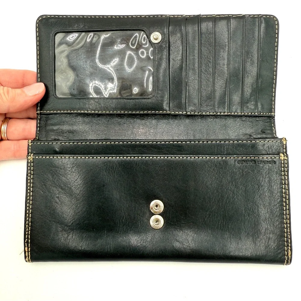 Kenneth Cole Black Leather Wallet